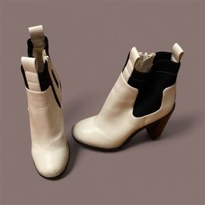 BCBGeneration White Heeled Booties